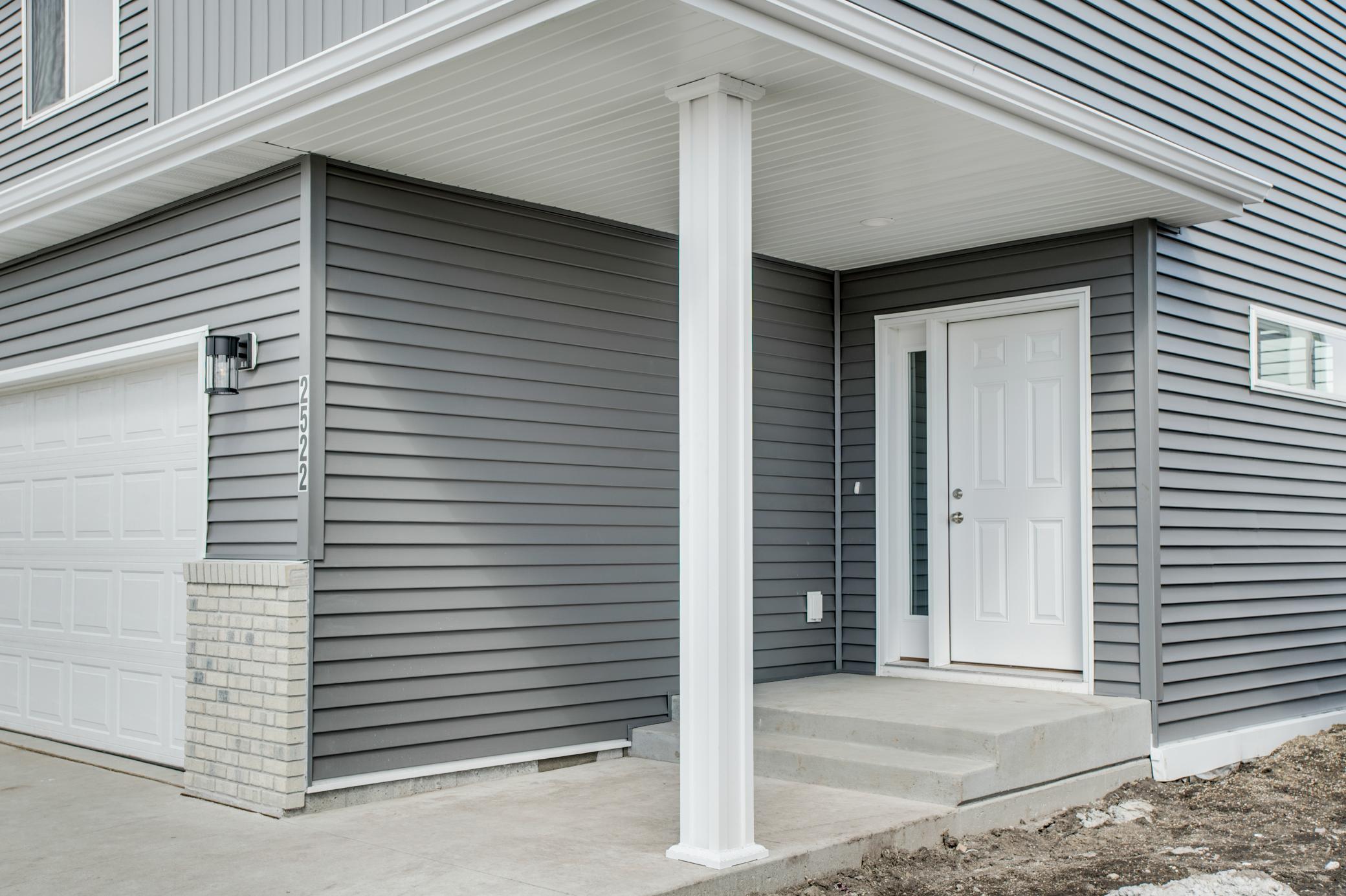 2522_38th_AVE_S-5.jpg