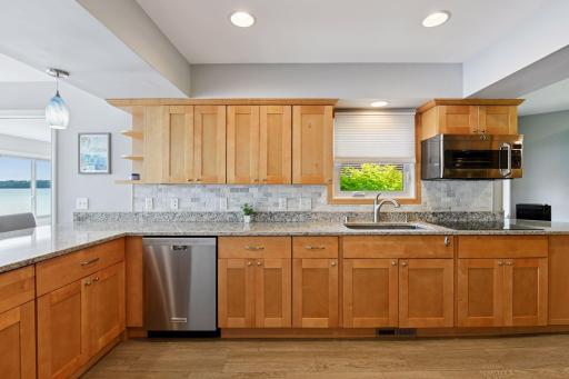 5531 Bartlett Boulevard, Mound, MN 55364