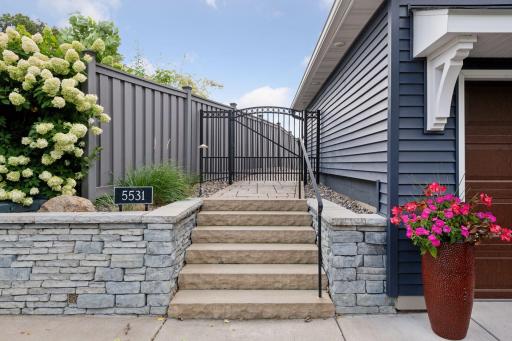 5531 Bartlett Boulevard, Mound, MN 55364