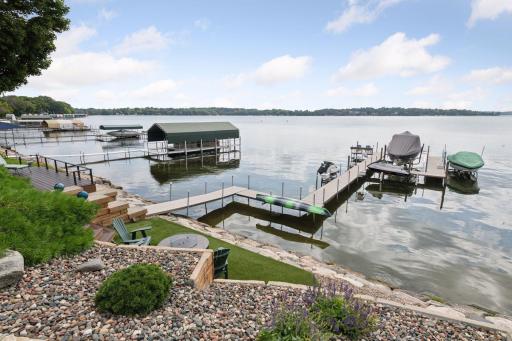 5531 Bartlett Boulevard, Mound, MN 55364