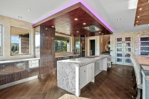 5160 Juneau Lane N, Minneapolis, MN 55446