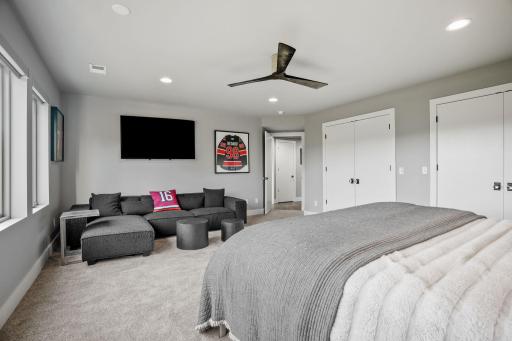 5160 Juneau Lane N, Minneapolis, MN 55446