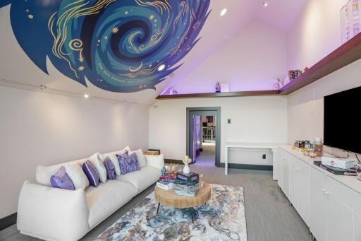 5160 Juneau Lane N, Minneapolis, MN 55446