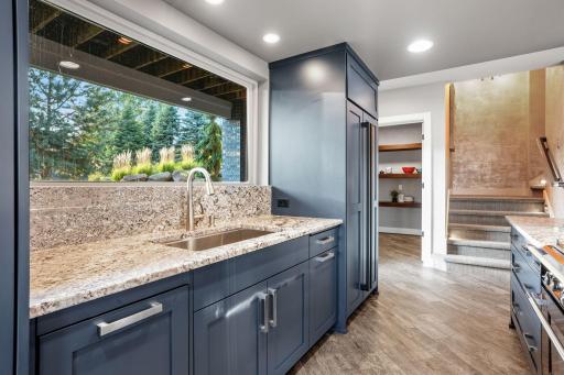 5160 Juneau Lane N, Minneapolis, MN 55446