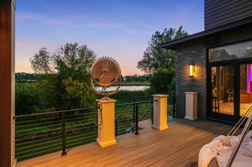 5160 Juneau Lane N, Minneapolis, MN 55446