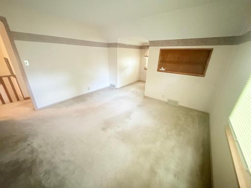 502 16th Avenue N, South Saint Paul, MN 55075