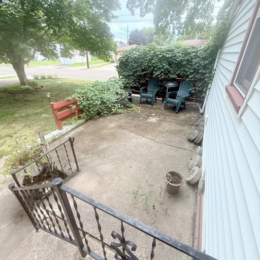 502 16th Avenue N, South Saint Paul, MN 55075