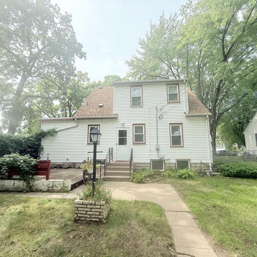 502 16th Avenue N, South Saint Paul, MN 55075