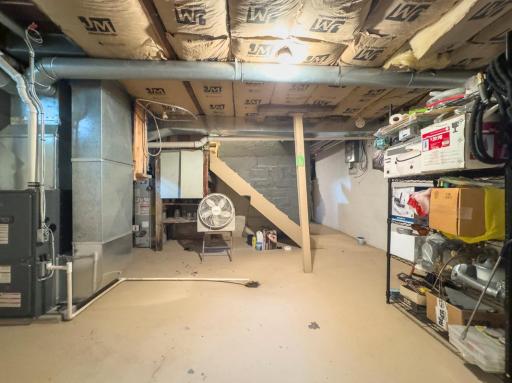 33 Basement.jpg