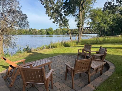 Riverside paver stone patio