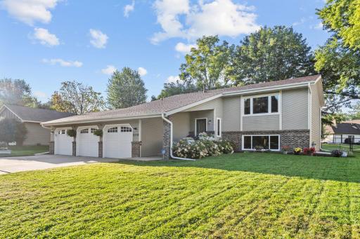 2378 Hauer Trail, Shakopee, MN 55379