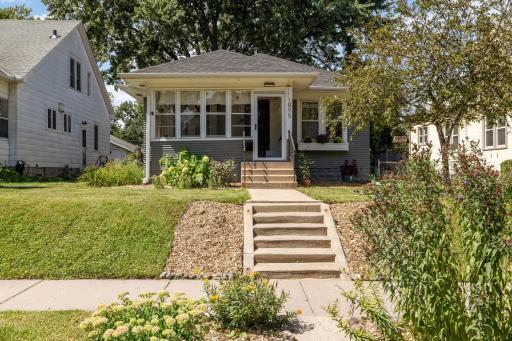 1095 Cherokee Avenue, Saint Paul, MN 55118