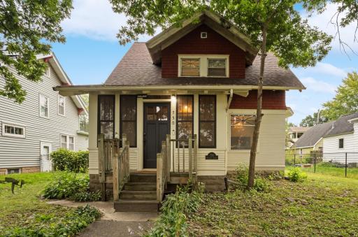 This is the home you have been waiting for!