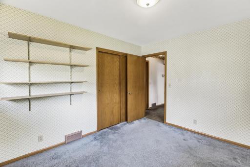 3812 Joyce Lane, Minneapolis, MN 55429