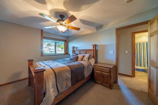 5094 King Arthur Drive NW, Rochester, MN 55901