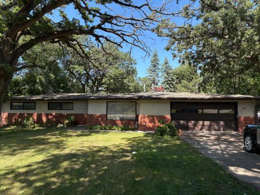 1400 E Old Shakopee Road, Minneapolis, MN 55425