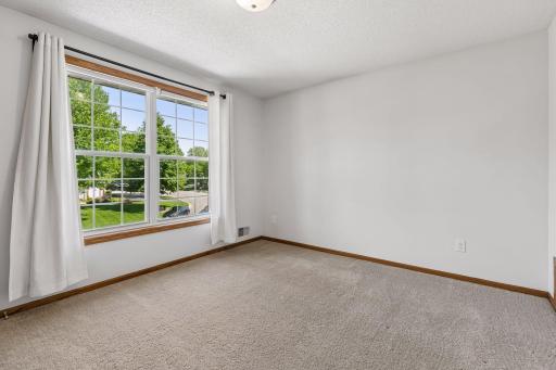 14255 Footbridge Way, Saint Paul, MN 55124