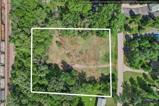6969 River Road, Inver Grove Heights, MN 55076