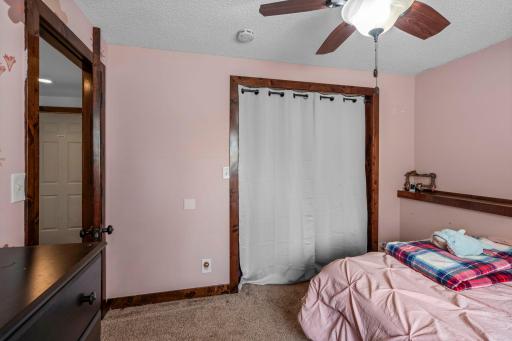 32-web-or-mls-1347 Willow Lake Blvd-156.jpg