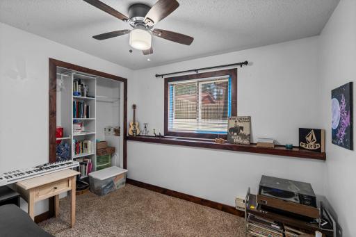 29-web-or-mls-1347 Willow Lake Blvd-145.jpg