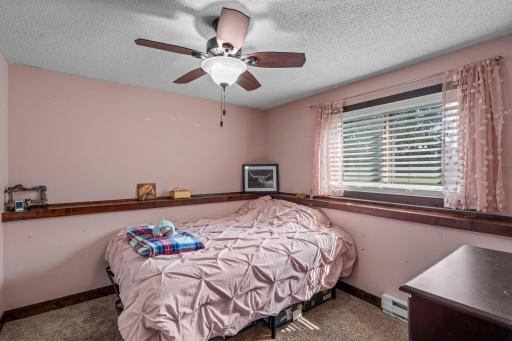 31-web-or-mls-1347 Willow Lake Blvd-152.jpg