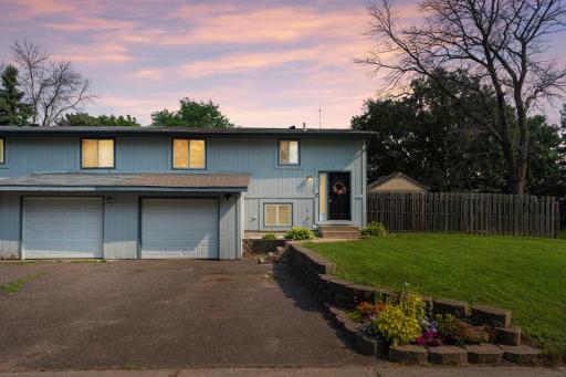 1-web-or-mls-1347 Willow Lake Blvd-41 copy.jpg