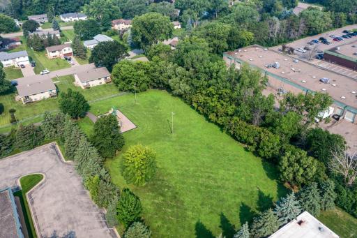 46-web-or-mls-1347 Willow Lake Blvd-25.jpg