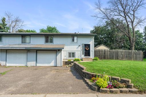 7-web-or-mls-1347 Willow Lake Blvd-42.jpg