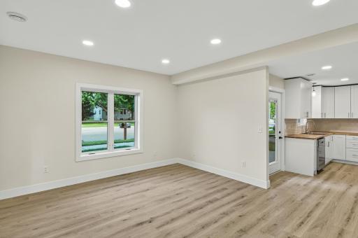 225 Cherry Avenue N, Annandale, MN 55302