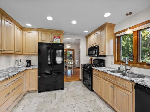 11418 Quebec Avenue N, Champlin, MN 55316