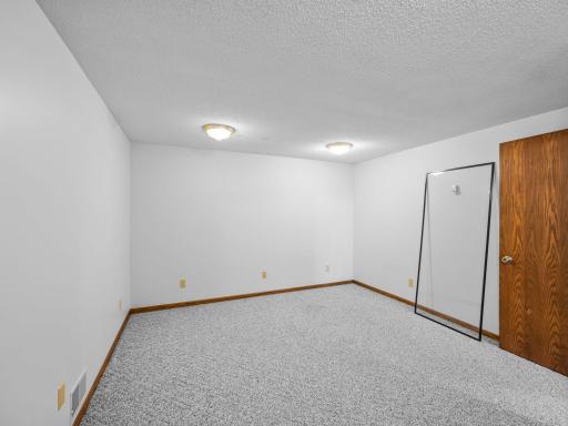 11418 Quebec Avenue N, Champlin, MN 55316