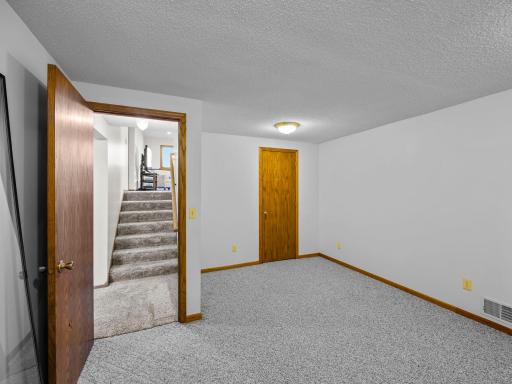 11418 Quebec Avenue N, Champlin, MN 55316