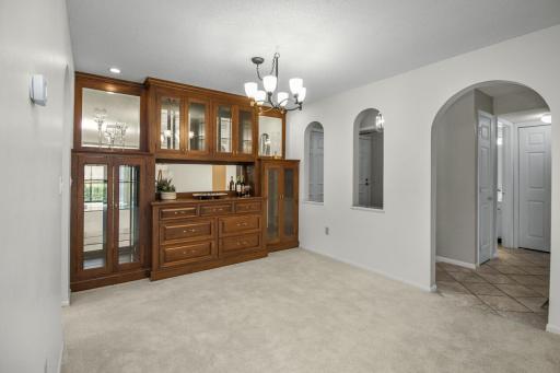 Welcome to 1450 Bidwell St, Unit 110, West Saint Paul