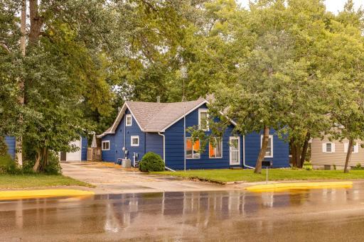 507 E 1st Avenue, Osakis, MN 56360