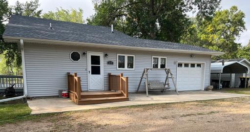 2319 Cottonwood Lake Drive, Windom, MN 56101