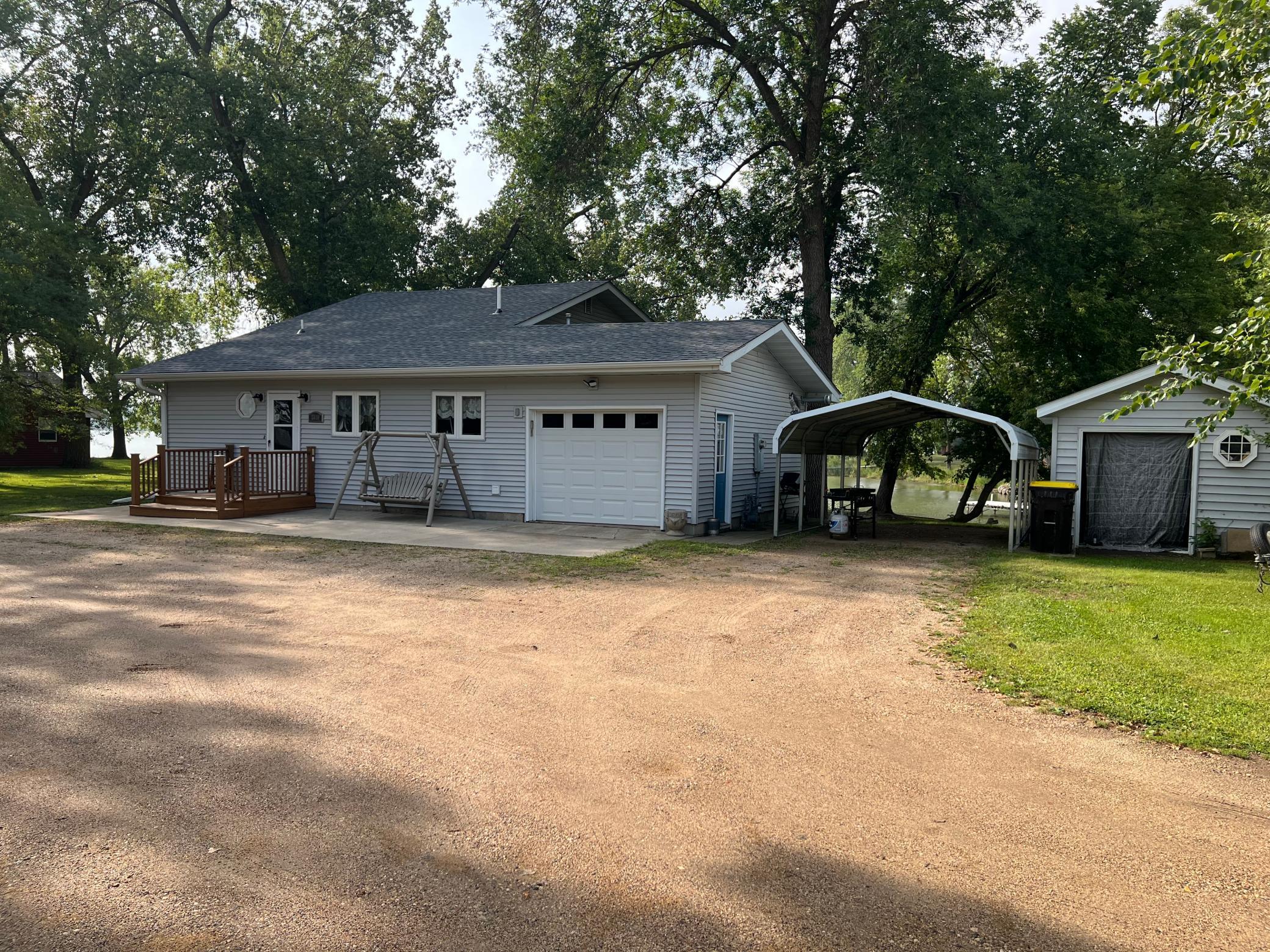 Front w/ Carport