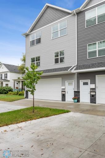 Photo for 624 10th Avenue N, Fargo, ND 58102 - listing #6782112 624 10th Avenue N, Fargo, ND 58102