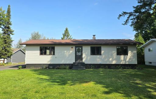 603 16th Street E, International Falls, MN 56649
