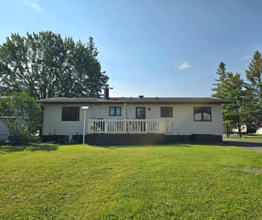 603 16th Street E, International Falls, MN 56649
