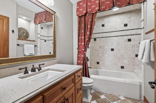 14861 Wilds Parkway NW, Prior Lake, MN 55372