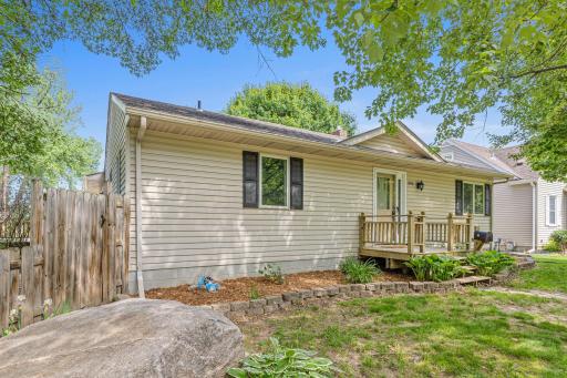 241 15th Avenue S, South Saint Paul, MN 55075