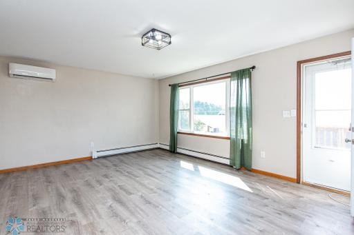 437 7th Avenue E, West Fargo, ND 58078