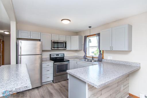 437 7th Avenue E, West Fargo, ND 58078