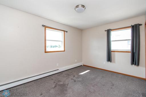 437 7th Avenue E, West Fargo, ND 58078
