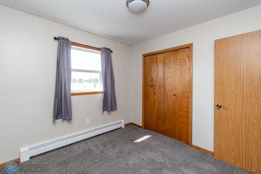 437 7th Avenue E, West Fargo, ND 58078