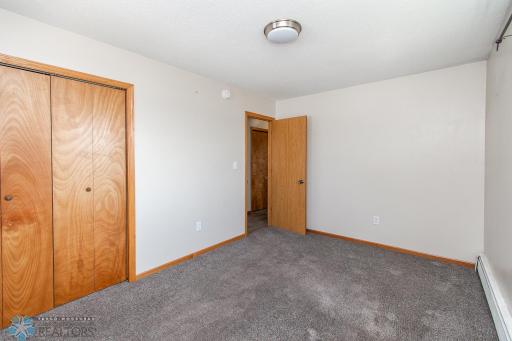 437 7th Avenue E, West Fargo, ND 58078