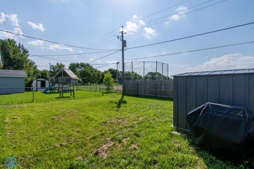 437 7th Avenue E, West Fargo, ND 58078