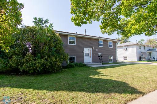 437 7th Avenue E, West Fargo, ND 58078