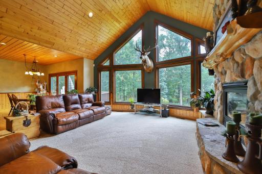 11212 Leewood Lane, East Gull Lake, MN 56401