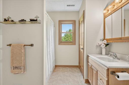 The lower level full bathroom is loaded just like the ones upstairs.